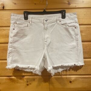 White Frayed Hem American Eagle High V-Rise Shortie Size 18